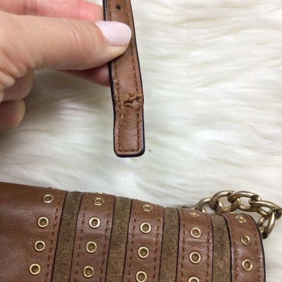 MICHAEL KORS BROOKLYN GROMMET Caramel Brown Leather Crossbody Bag Purse Flap - Picture 14 of 14